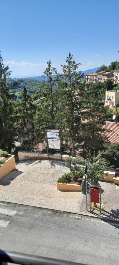 Ferienwohnung Oasi Poggio Moiano Exterior foto